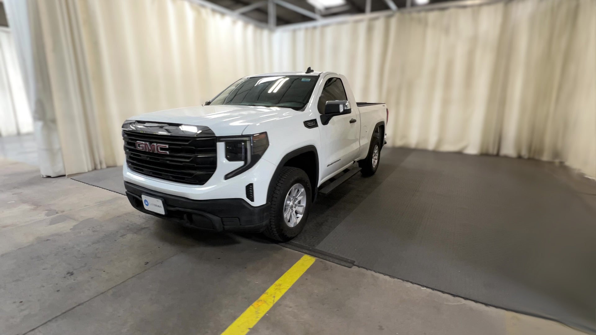 2025 GMC Sierra 1500 Regular Cab vehicle photo