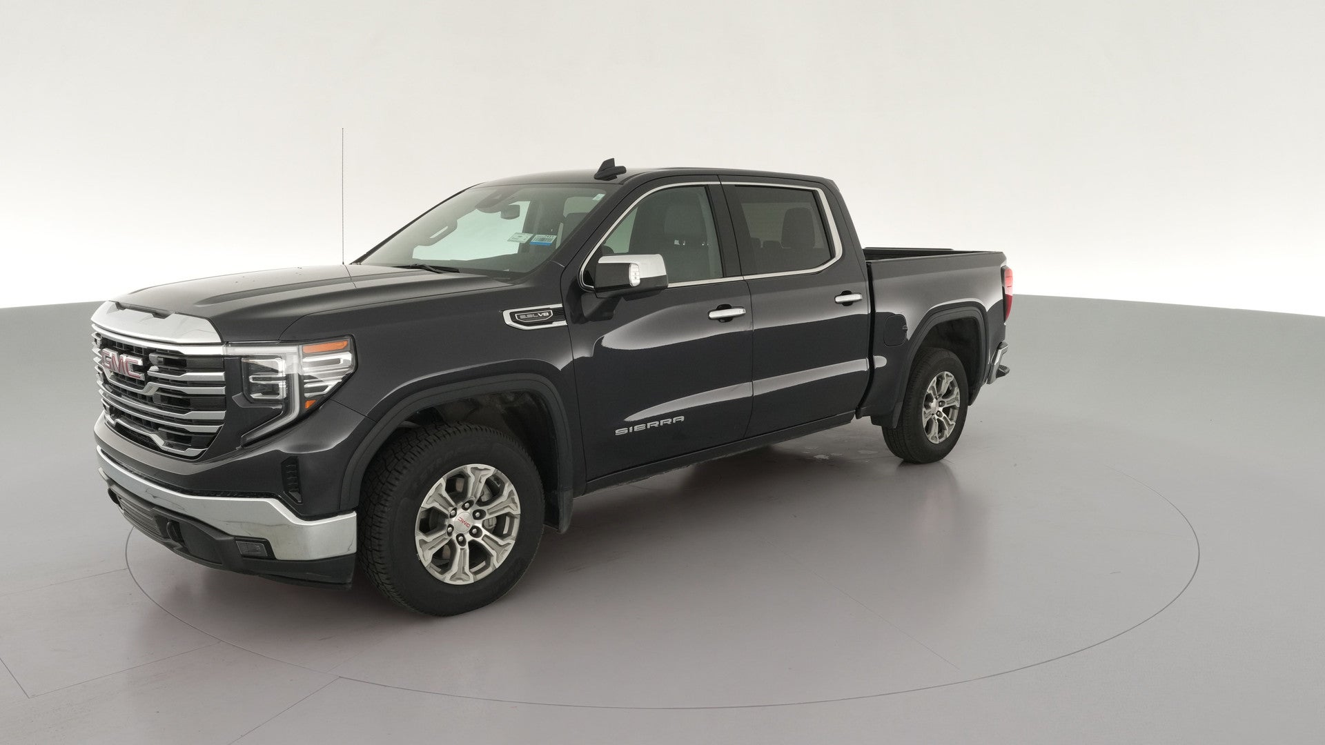 2025 GMC Sierra 1500 Crew Cab vehicle photo
