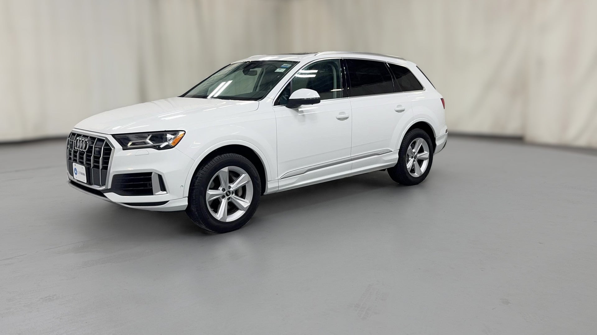 2023 Audi Q7 vehicle photo