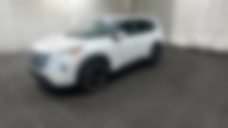 2025 Nissan Rogue vehicle photo