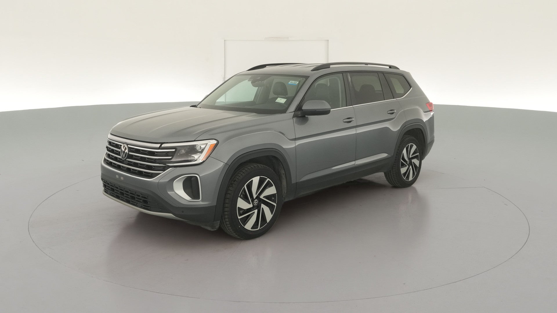 2024 Volkswagen Atlas vehicle photo
