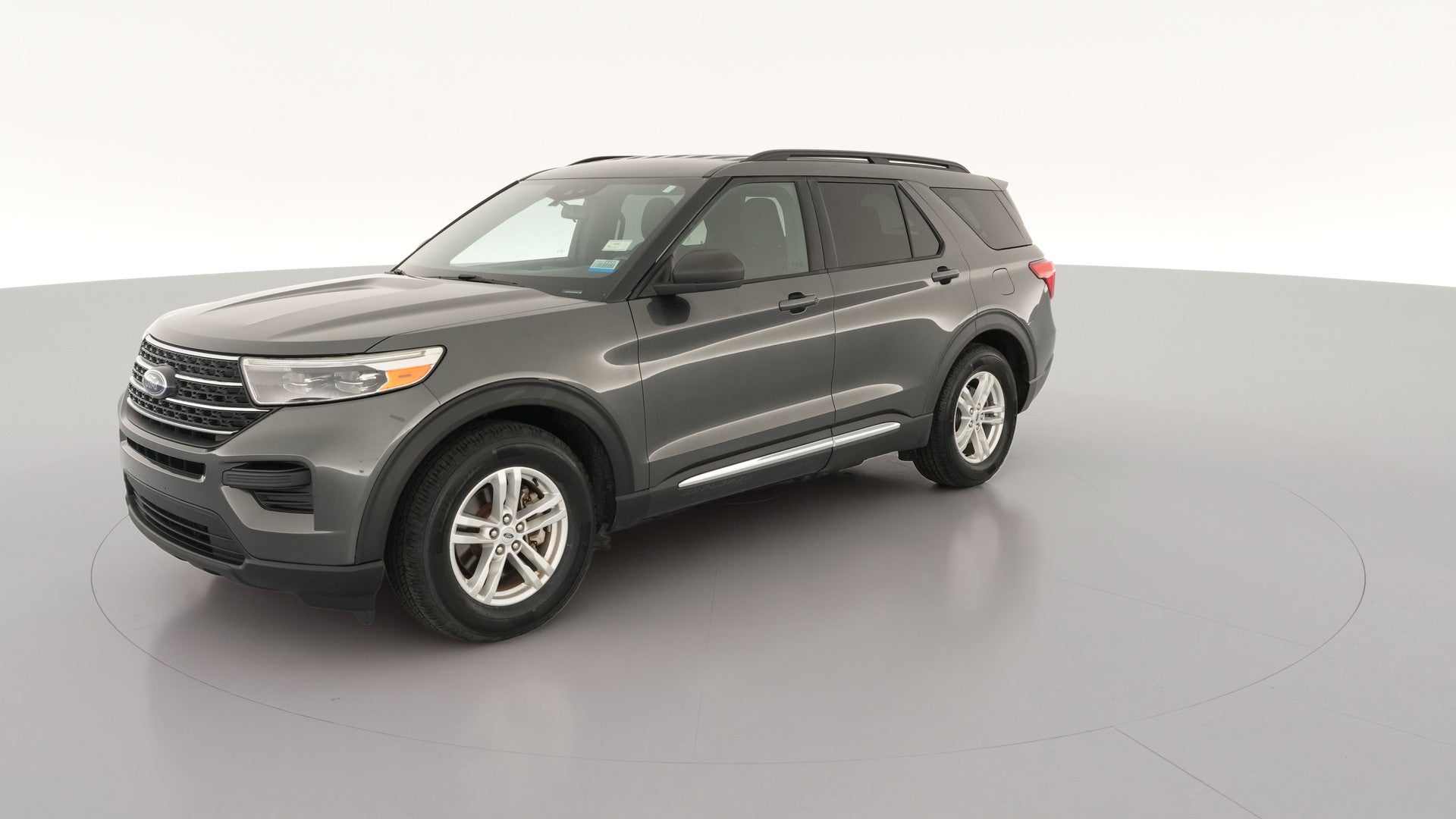 2020 Ford Explorer vehicle photo