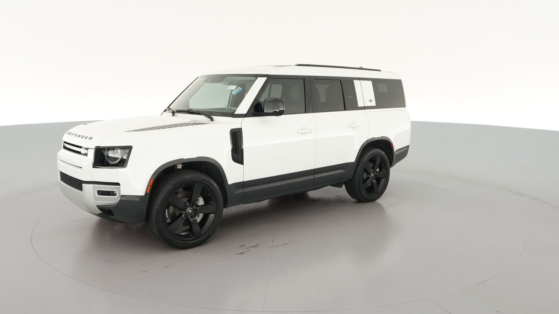 2024 Land Rover Defender 130 vehicle photo