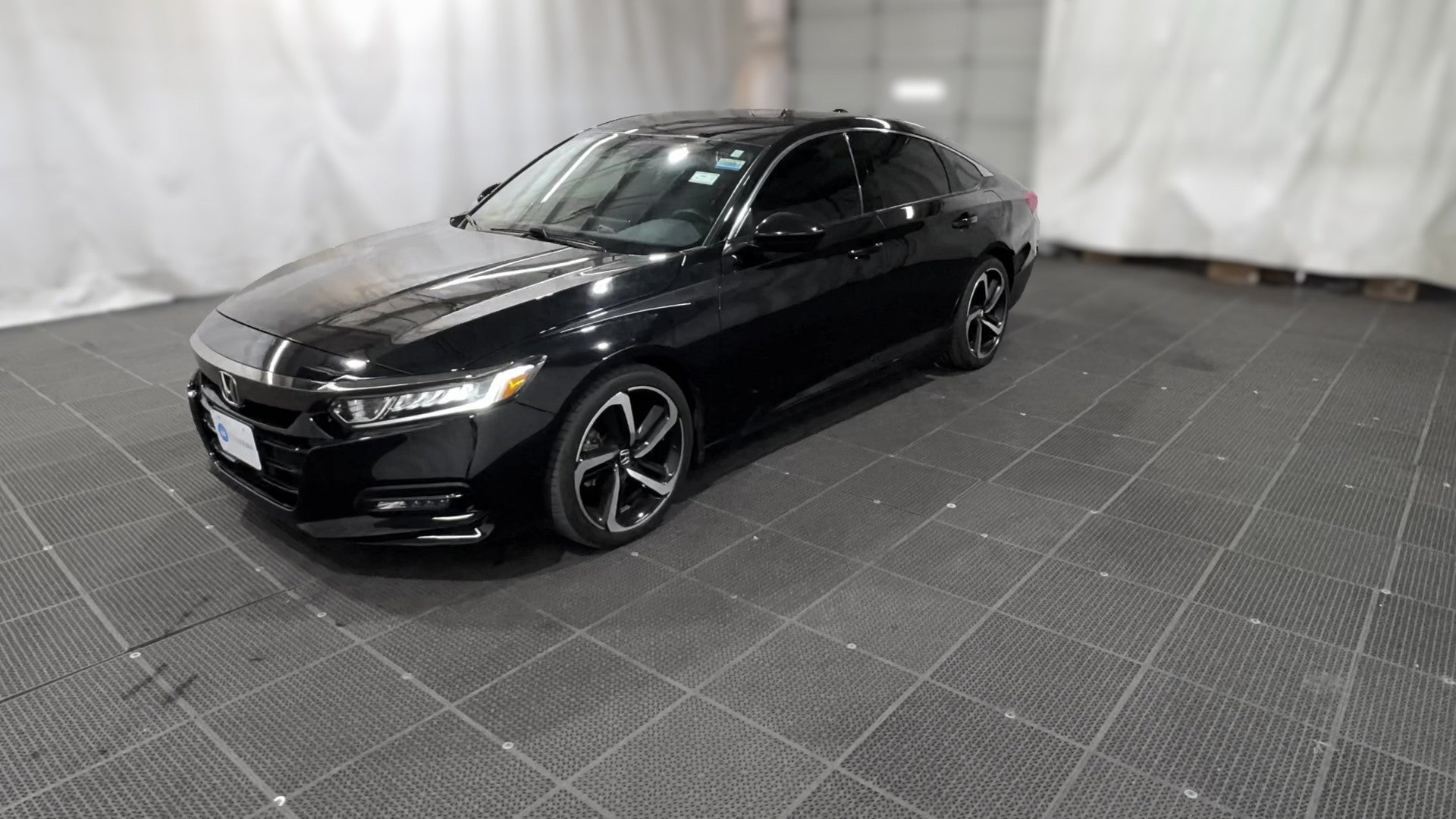2018 Honda Accord vehicle photo