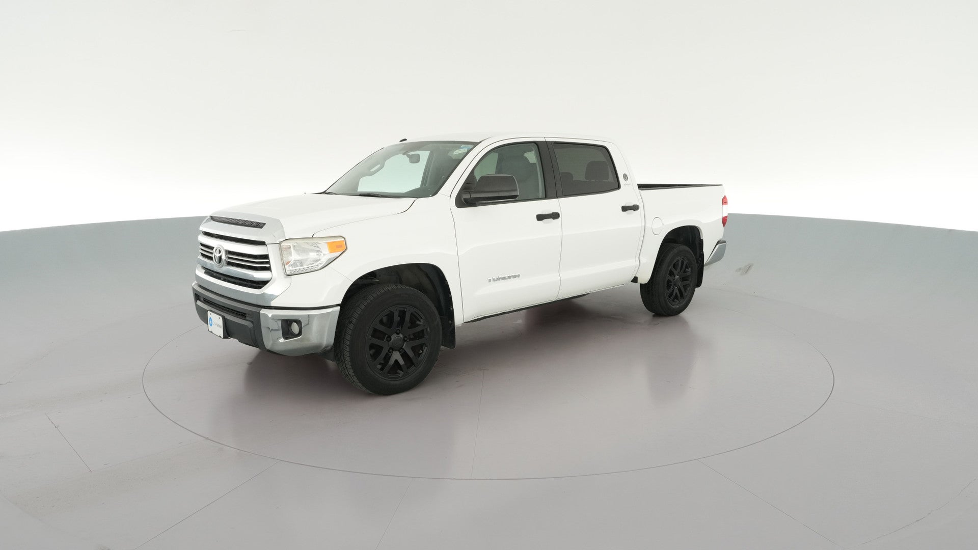 2017 Toyota Tundra CrewMax vehicle photo