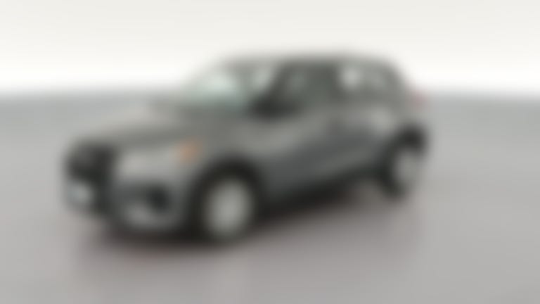2023 Nissan Kicks vehicle photo