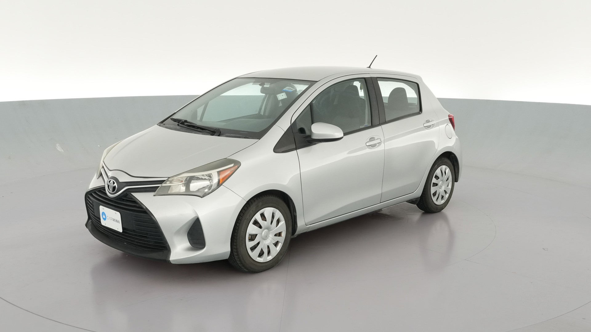 2016 Toyota Yaris vehicle photo