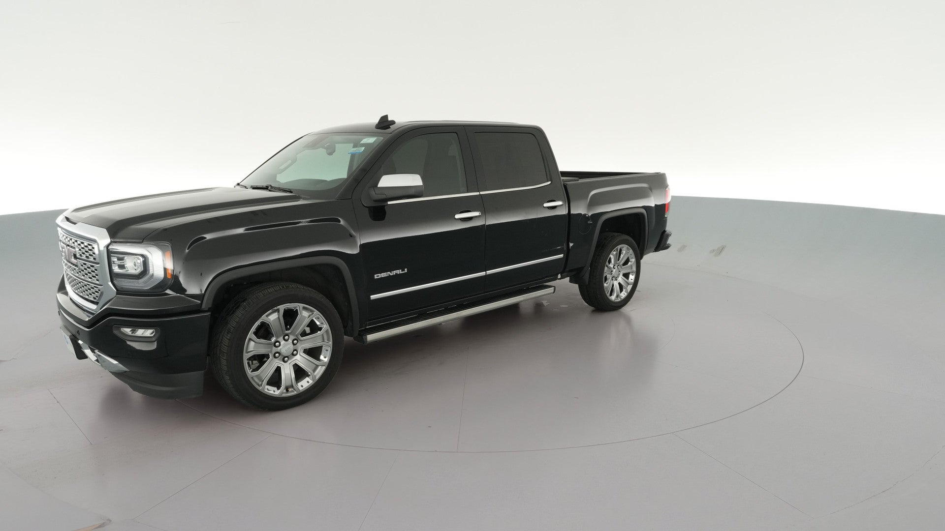 2017 GMC Sierra 1500 Crew Cab vehicle photo