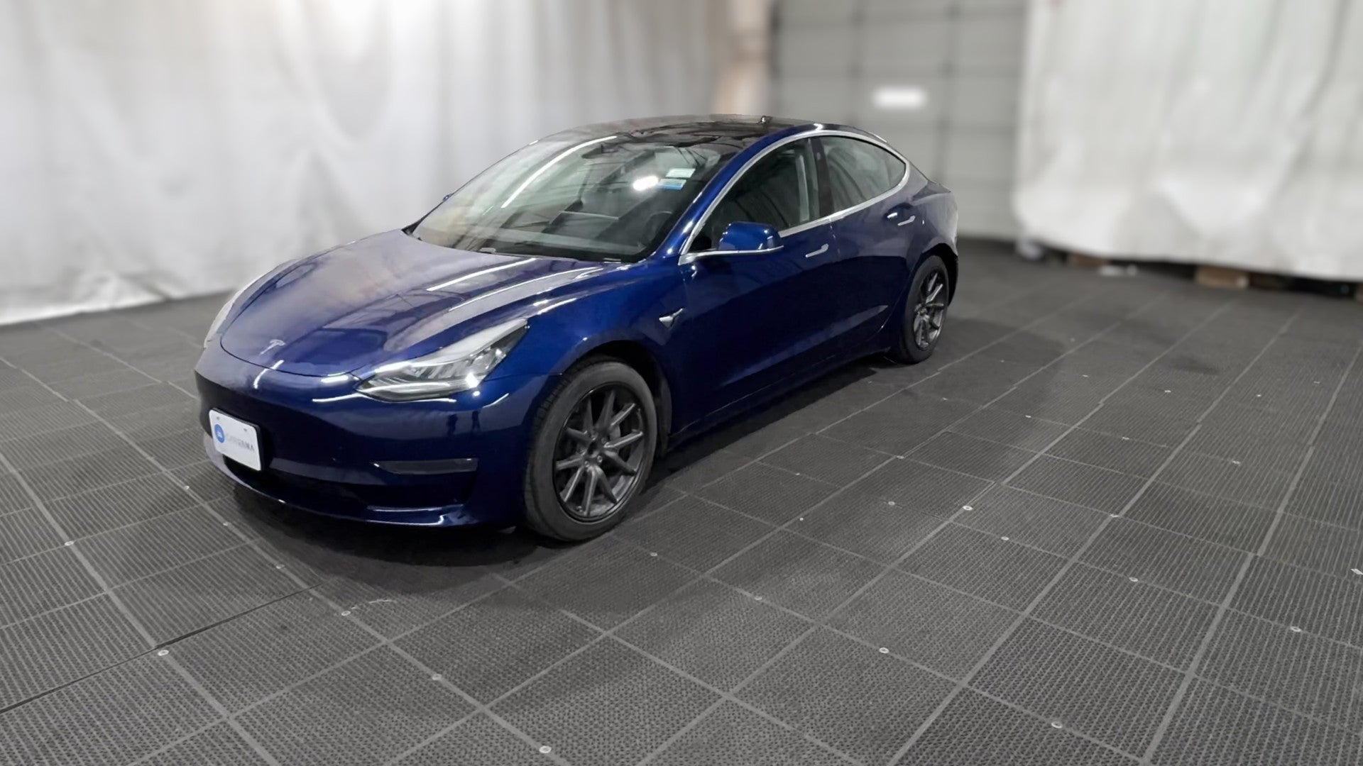 2020 Tesla Model 3 vehicle photo