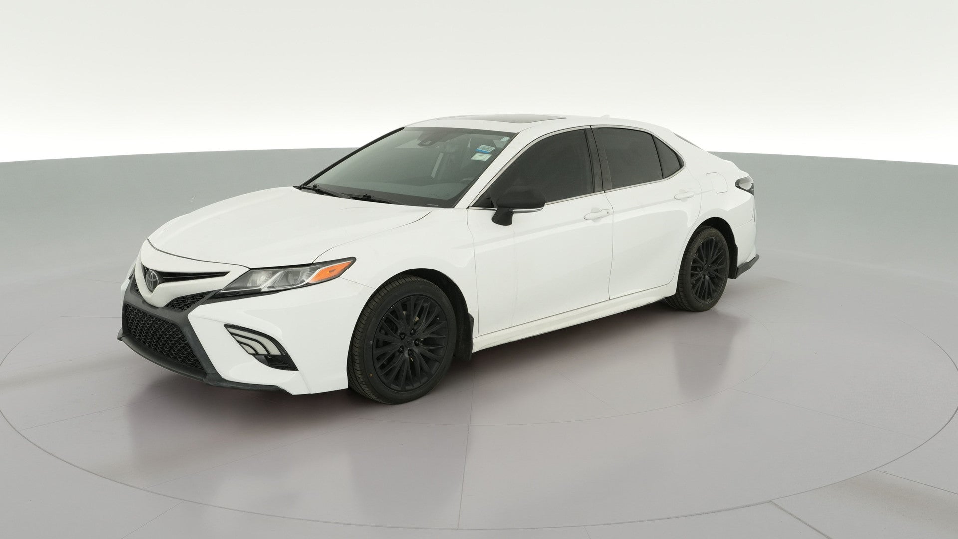 2019 Toyota Camry vehicle photo