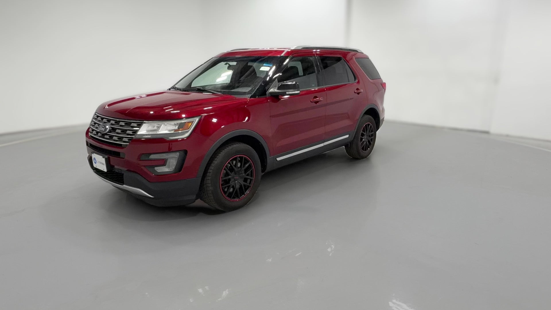2017 Ford Explorer vehicle photo