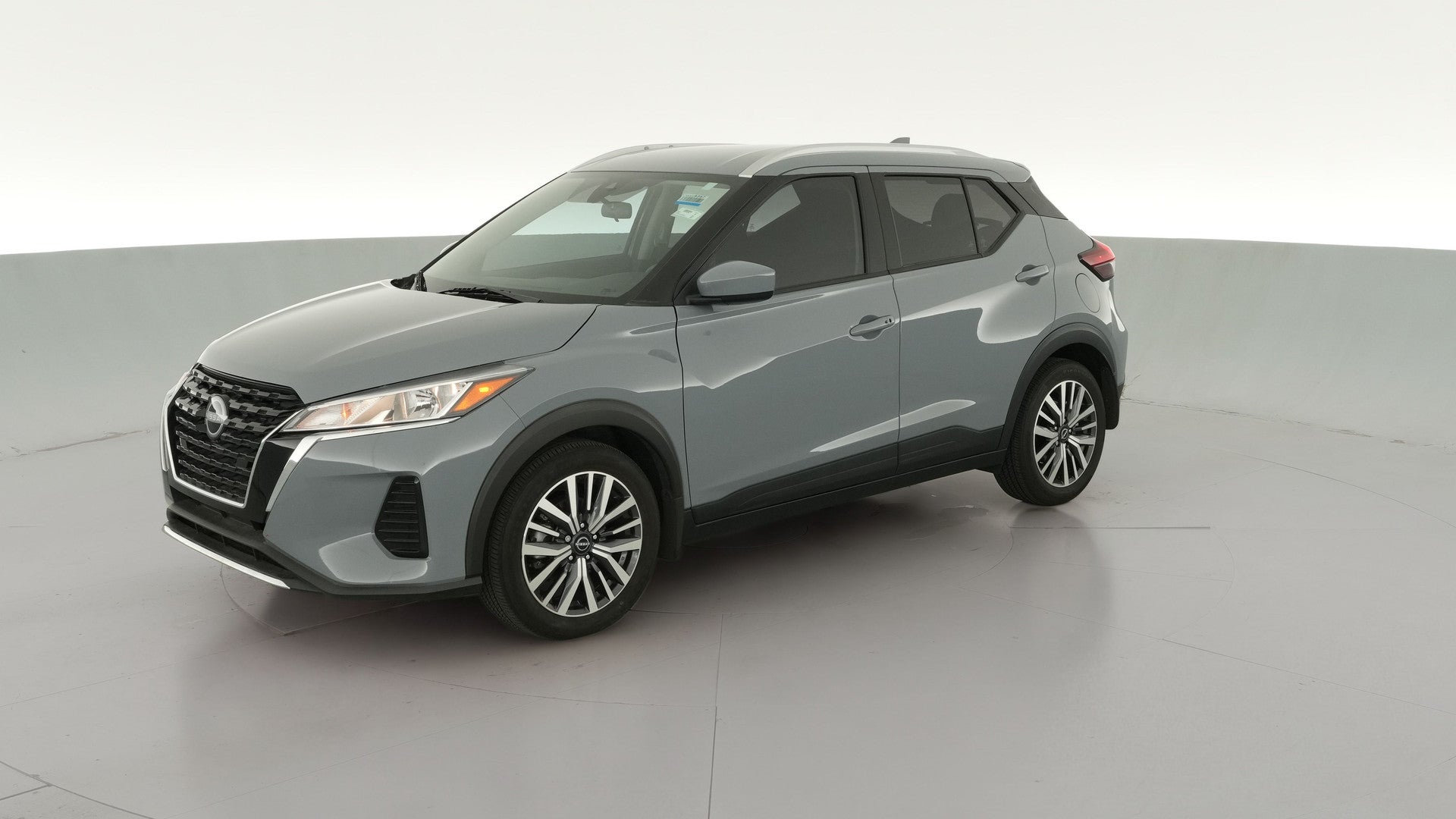 2023 Nissan Kicks vehicle photo