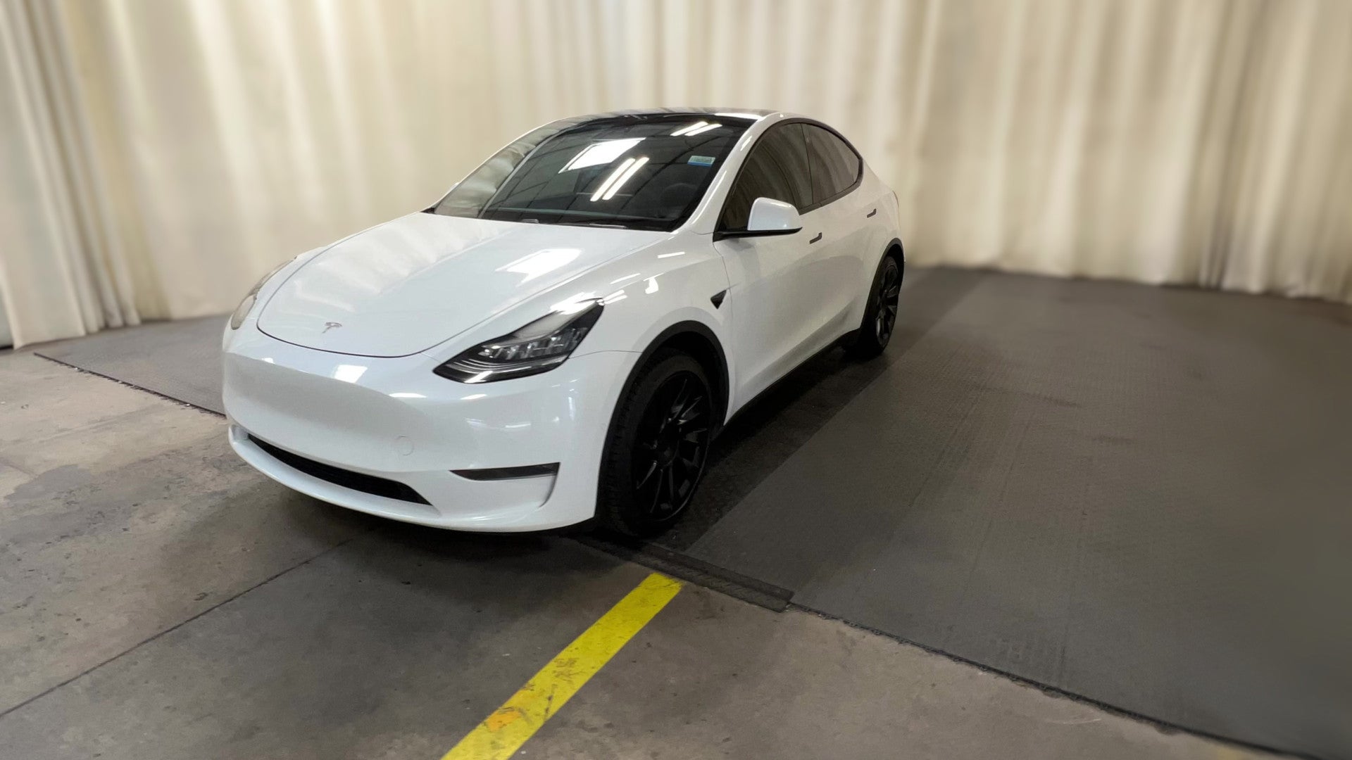 2020 Tesla Model Y vehicle photo
