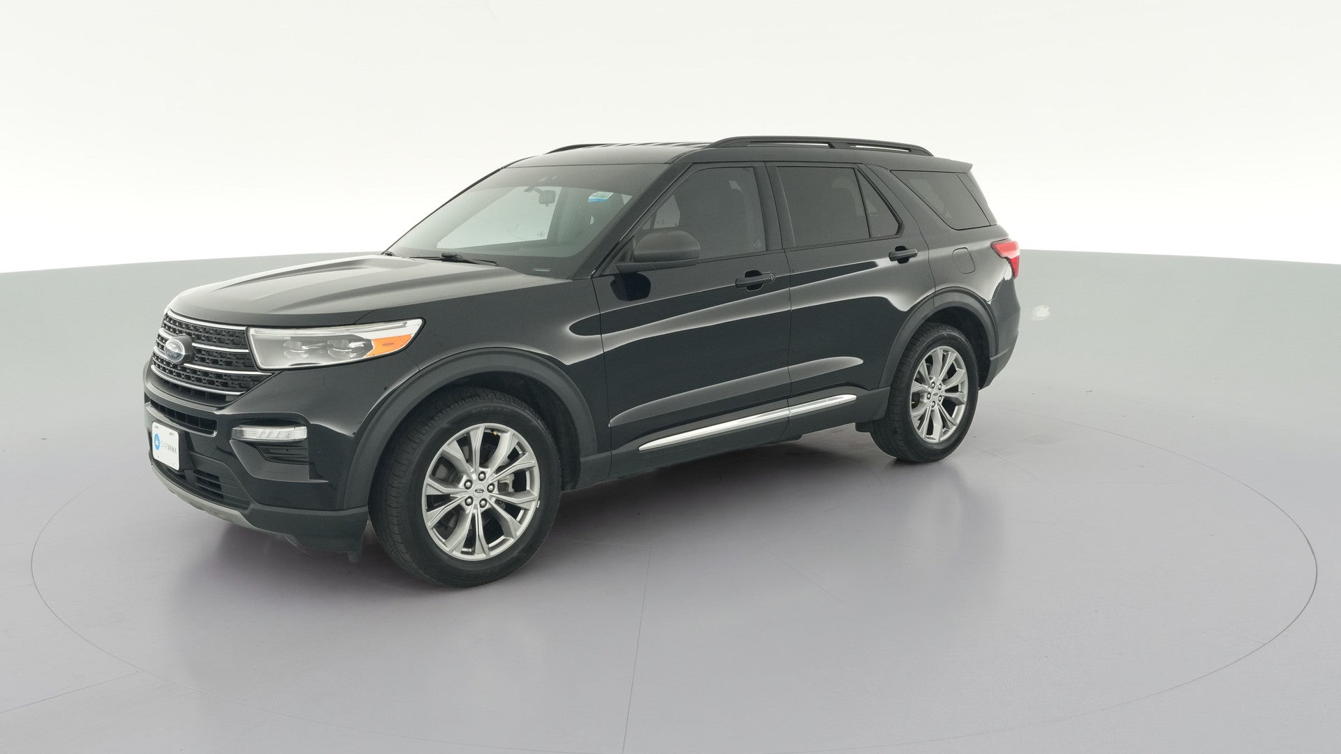 2021 Ford Explorer vehicle photo