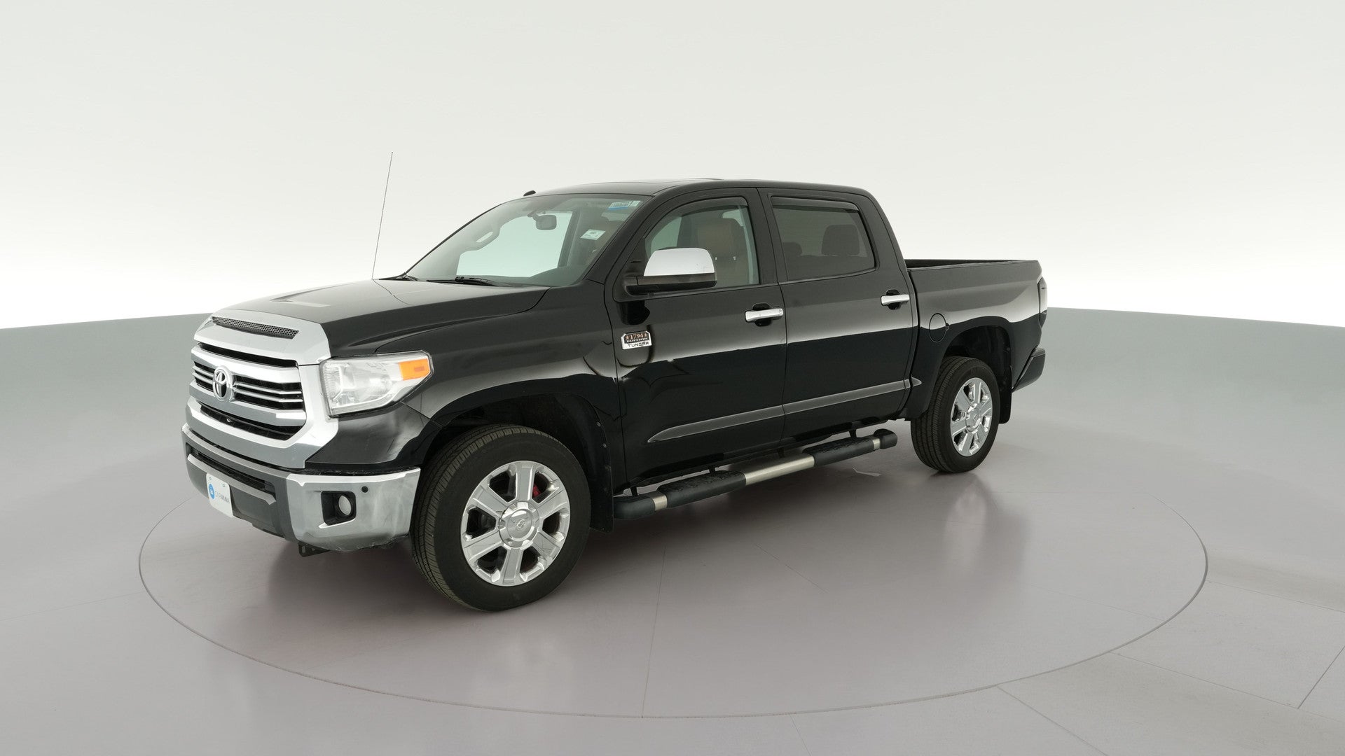 2016 Toyota Tundra CrewMax vehicle photo
