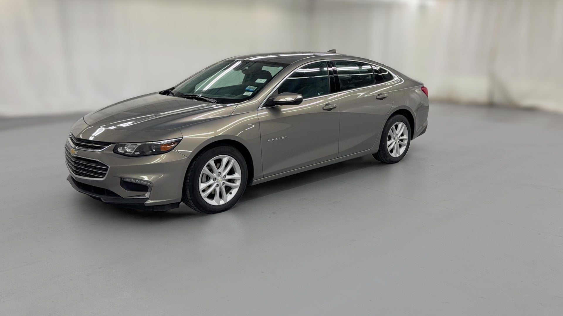 2018 Chevrolet Malibu vehicle photo