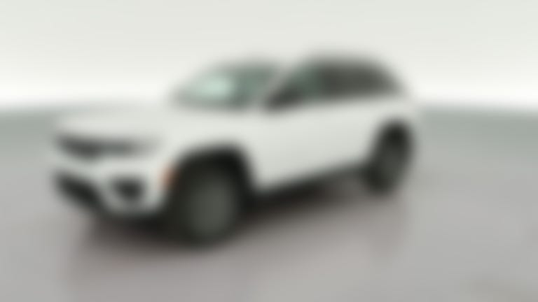 2027 Jeep Grand Cherokee vehicle photo