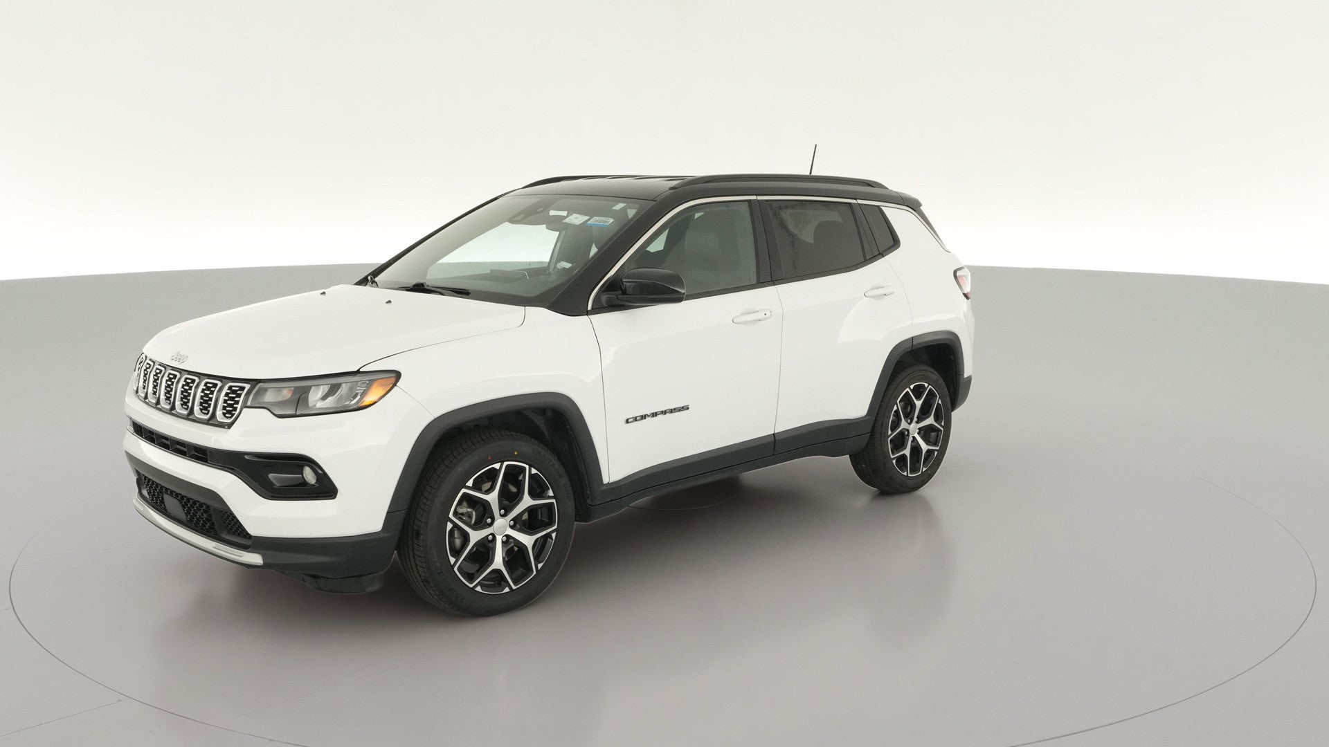 2024 Jeep Compass vehicle photo