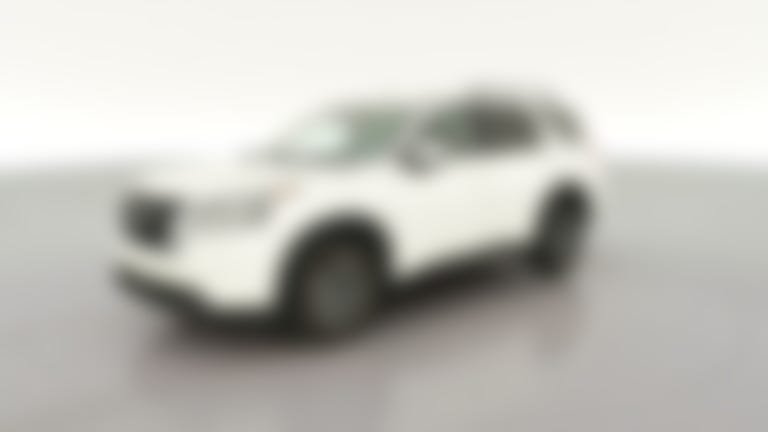 2025 Nissan Pathfinder vehicle photo