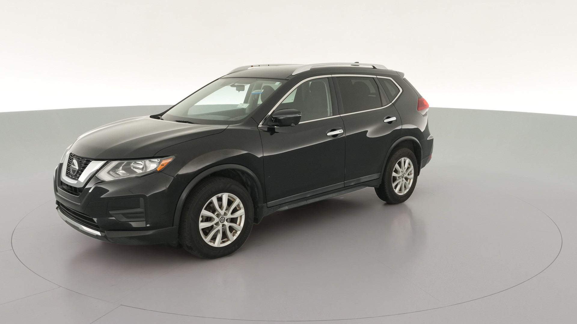 2018 Nissan Rogue vehicle photo
