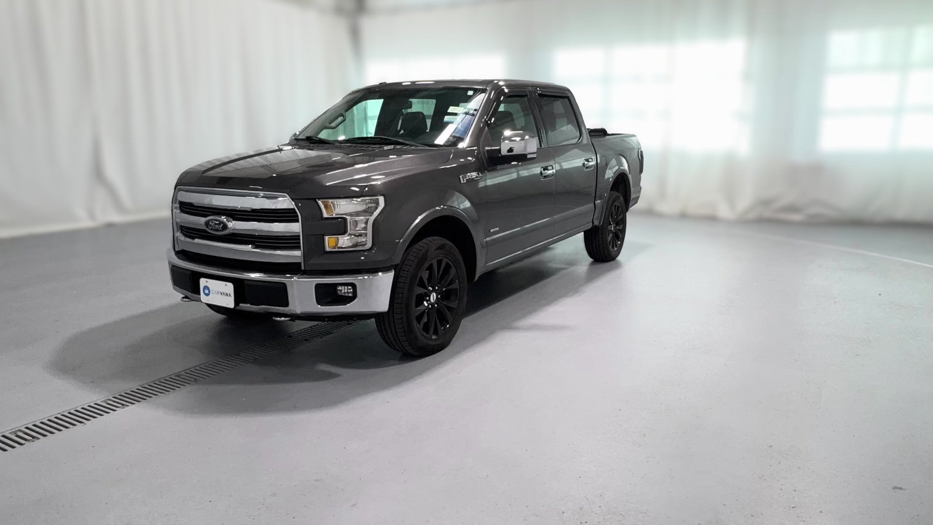 2016 Ford F150 SuperCrew Cab vehicle photo