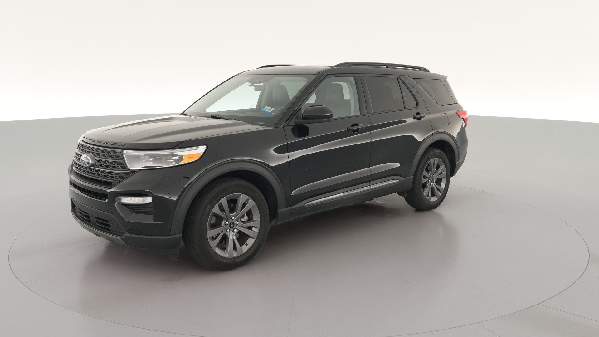 2024 Ford Explorer vehicle photo