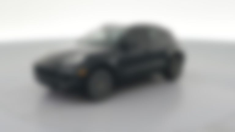 2018 Porsche Macan vehicle photo