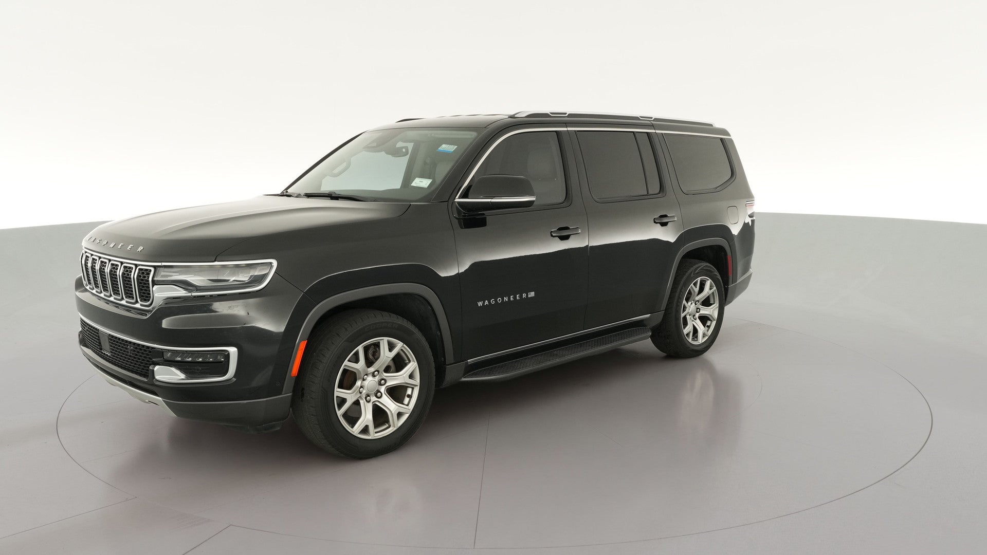 2022 Jeep Wagoneer vehicle photo
