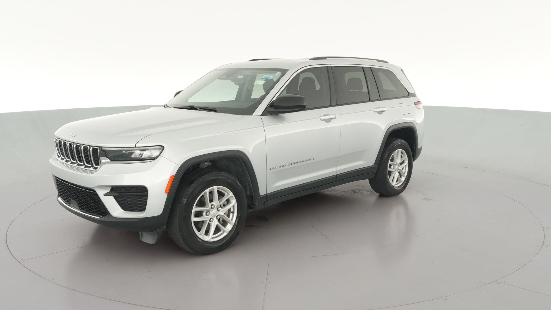 2023 Jeep Grand Cherokee vehicle photo