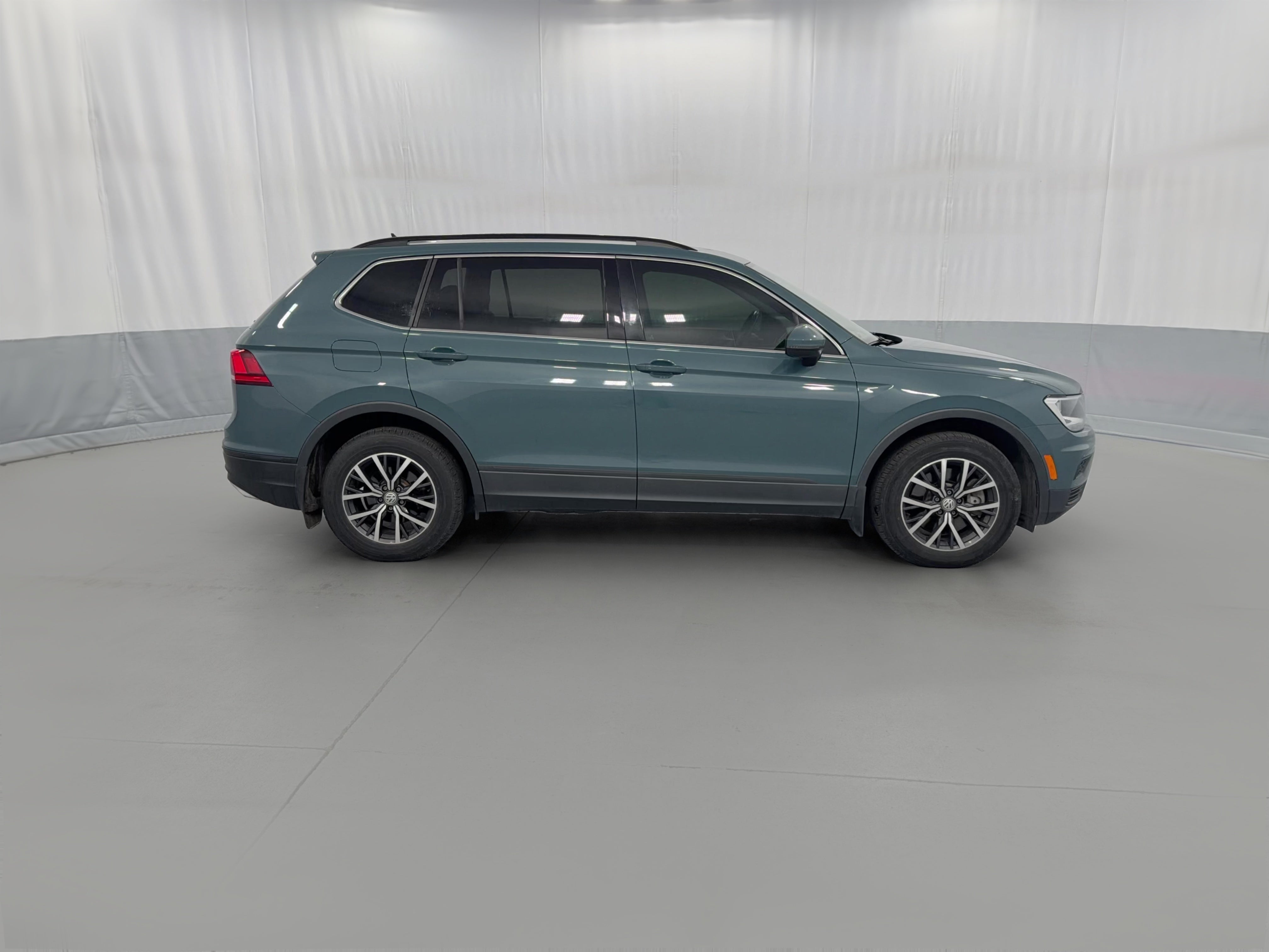 2019 Volkswagen Tiguan SE - Photo 38
