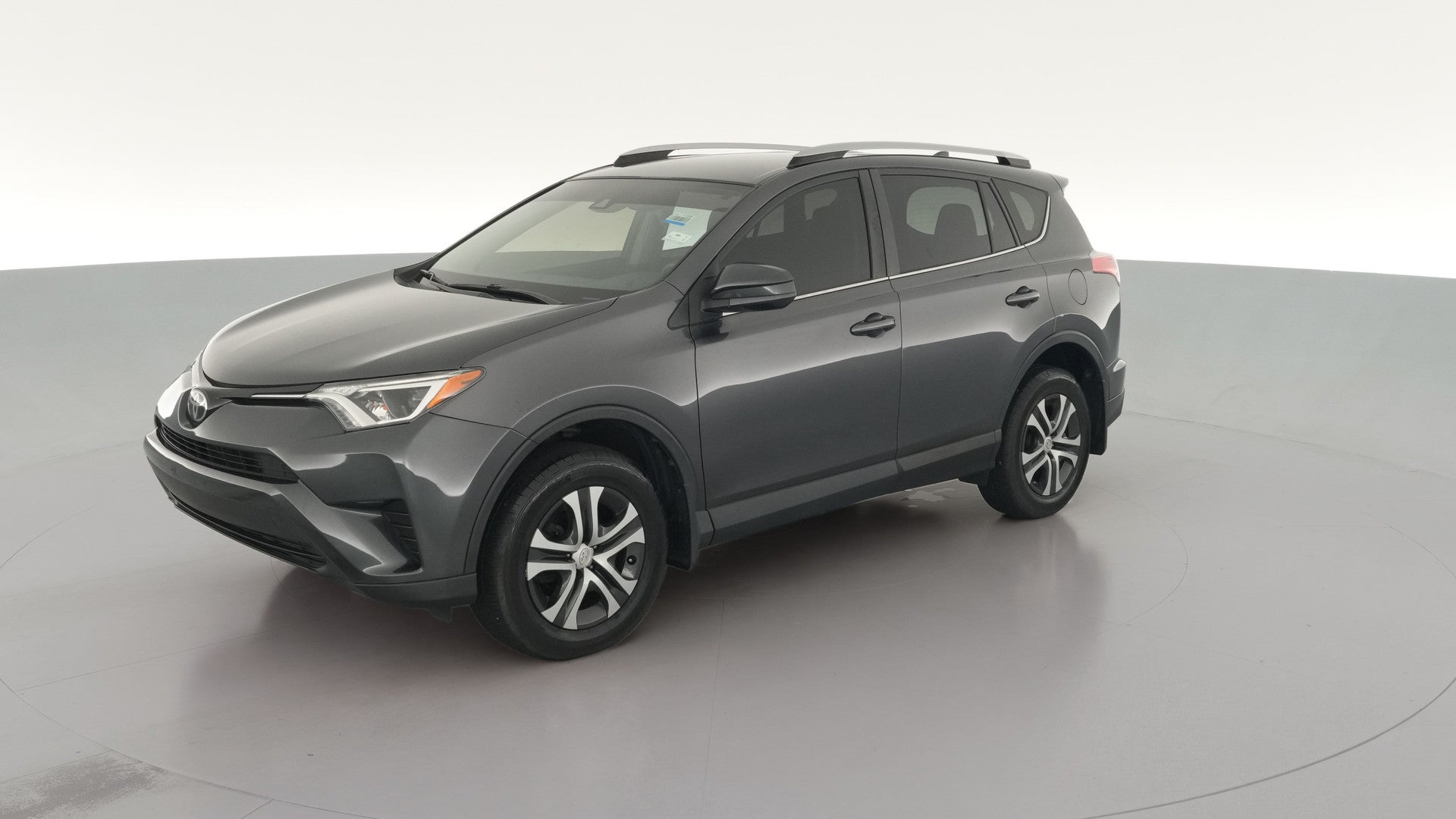2018 Toyota RAV4 vehicle photo