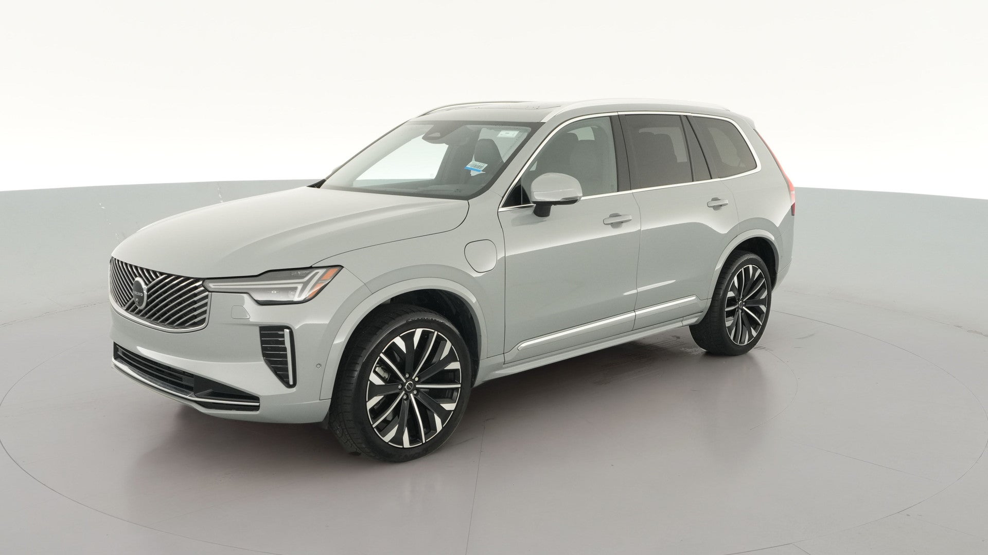 2025 Volvo XC90 vehicle photo
