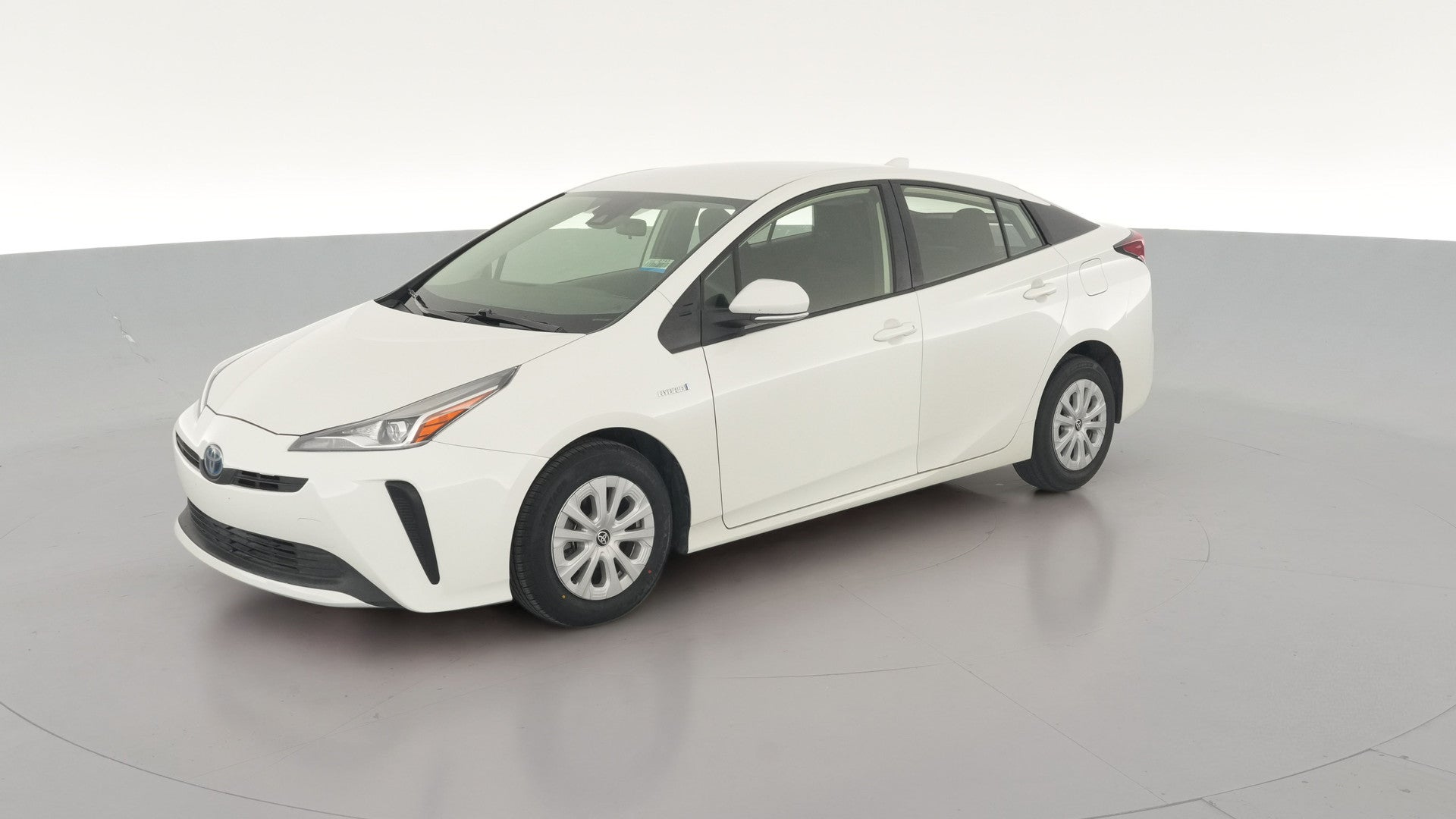 2020 Toyota Prius vehicle photo