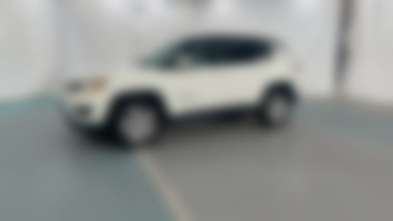 2018 Jeep Compass vehicle photo