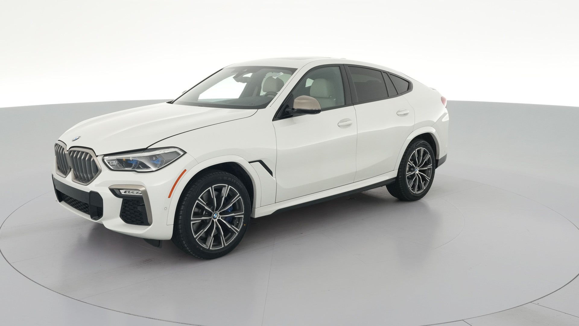 2021 BMW X6 vehicle photo