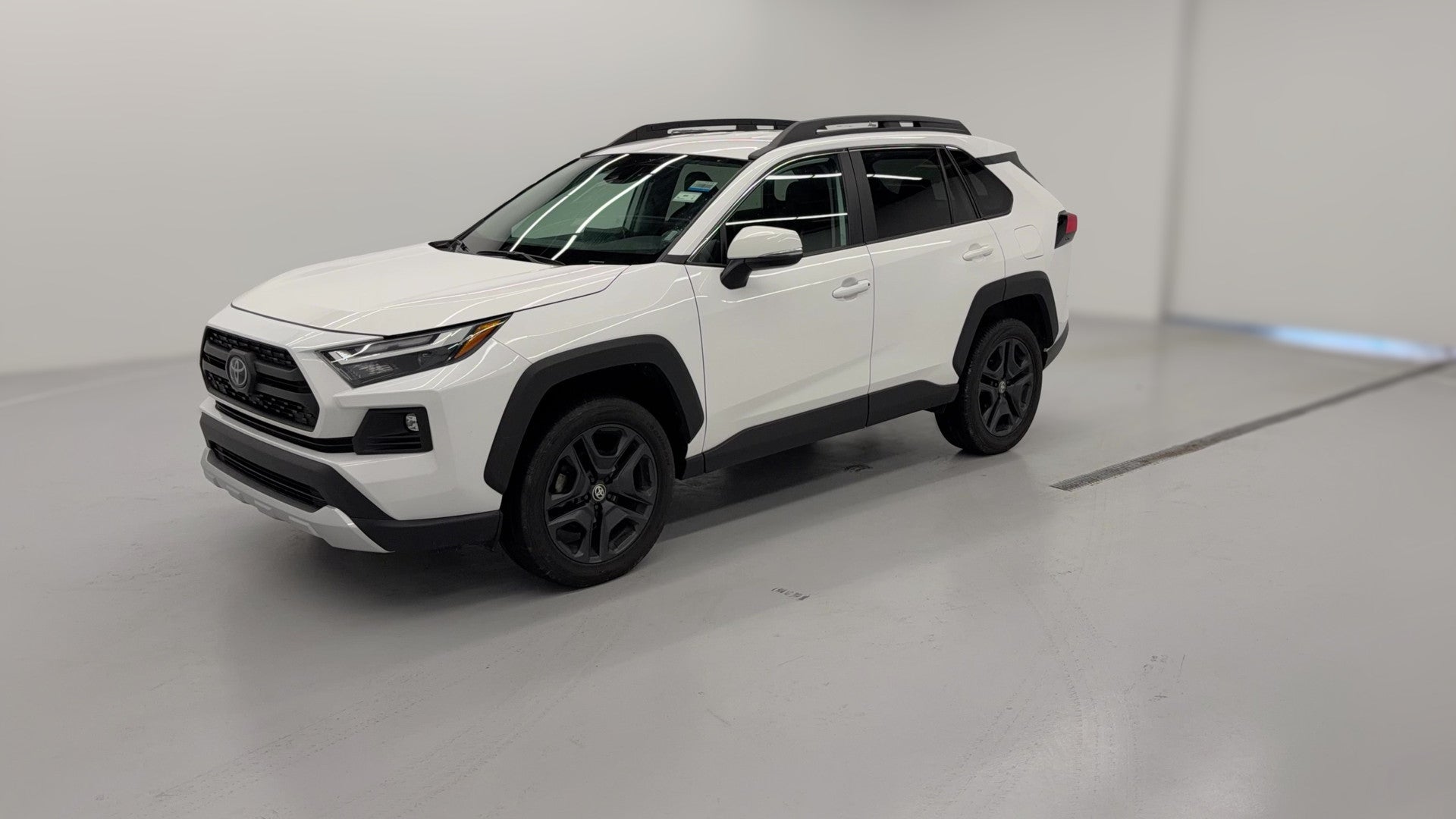 2024 Toyota RAV4 vehicle photo
