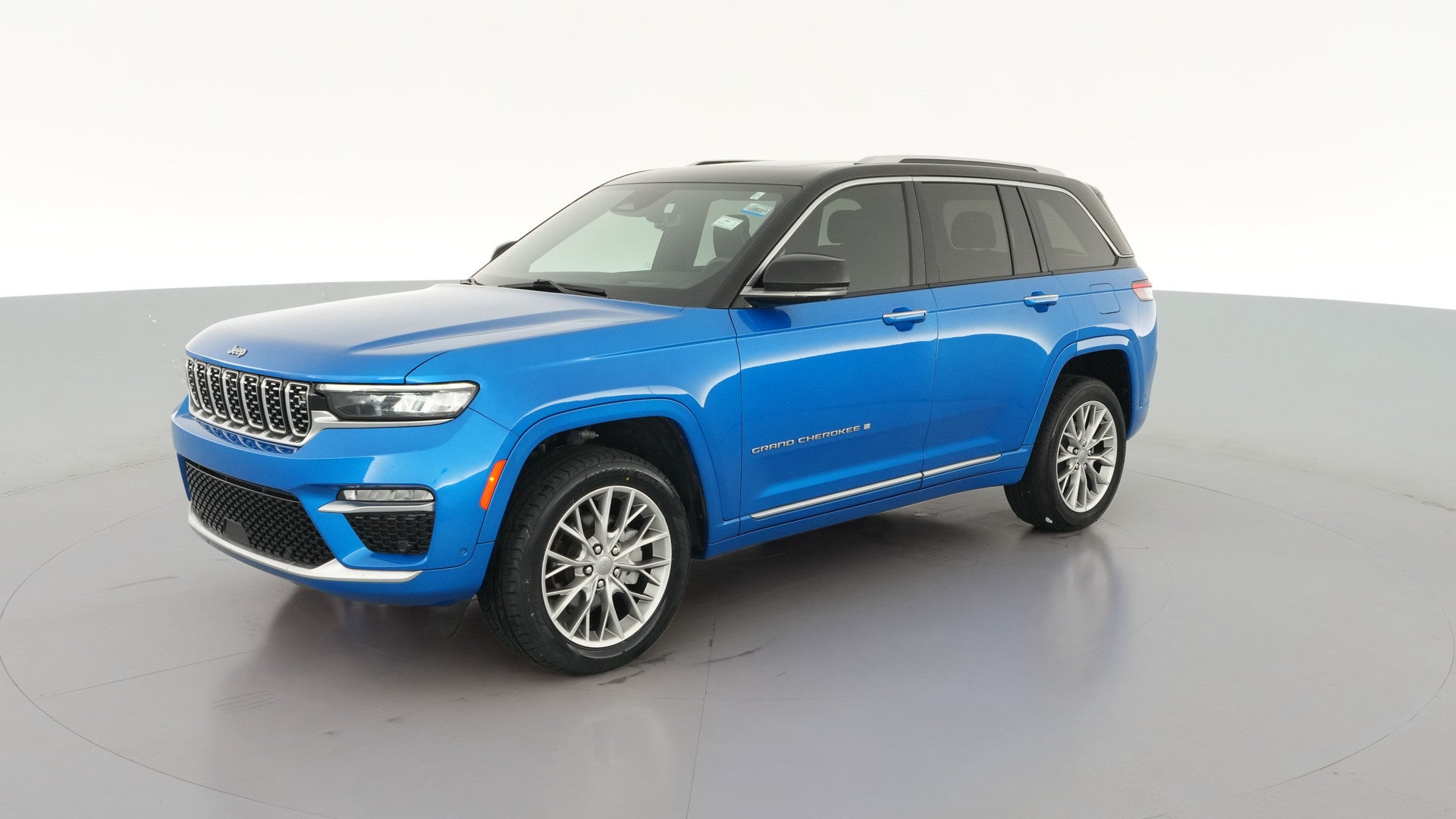2023 Jeep Grand Cherokee vehicle photo