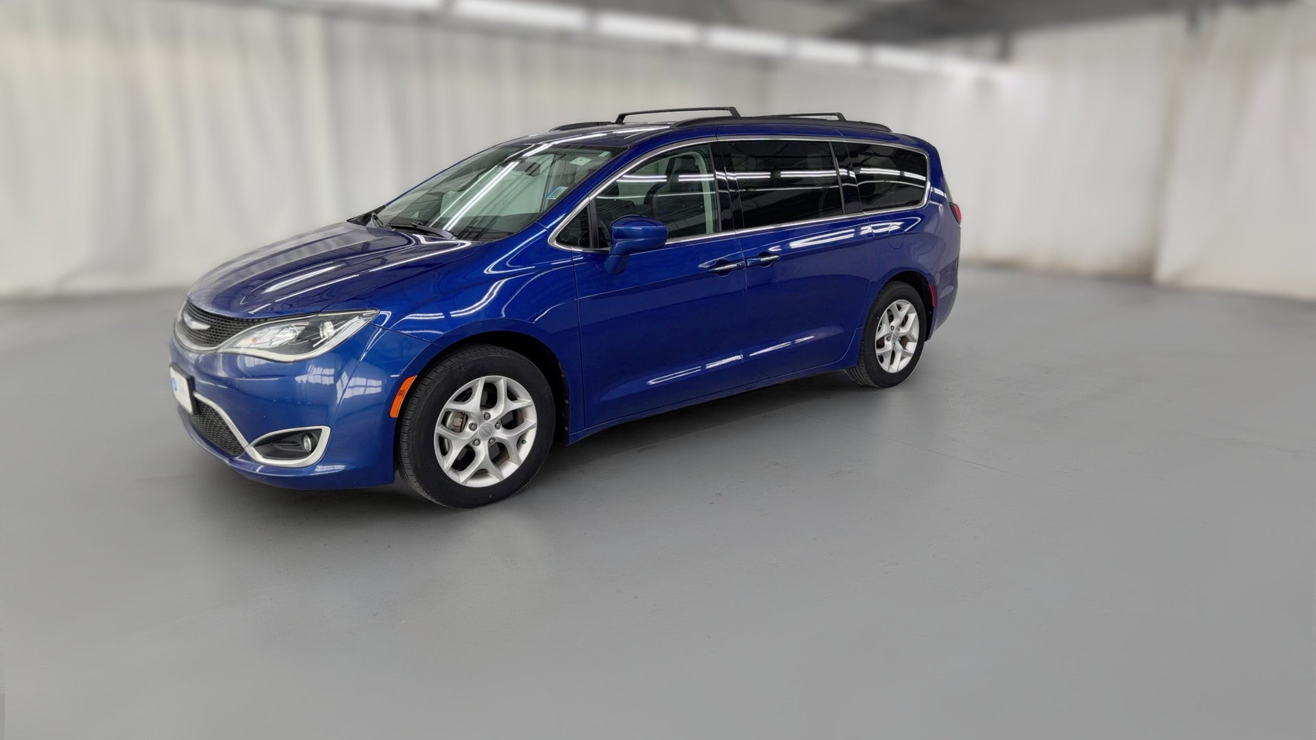 2018 Chrysler Pacifica vehicle photo