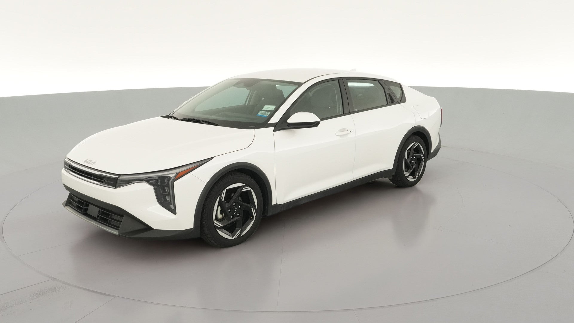 2025 Kia K4 vehicle photo