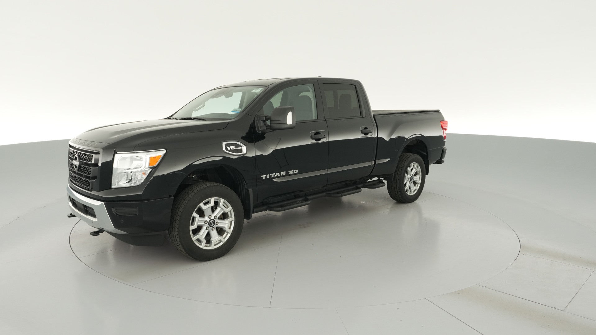 2024 Nissan TITAN XD Crew Cab vehicle photo