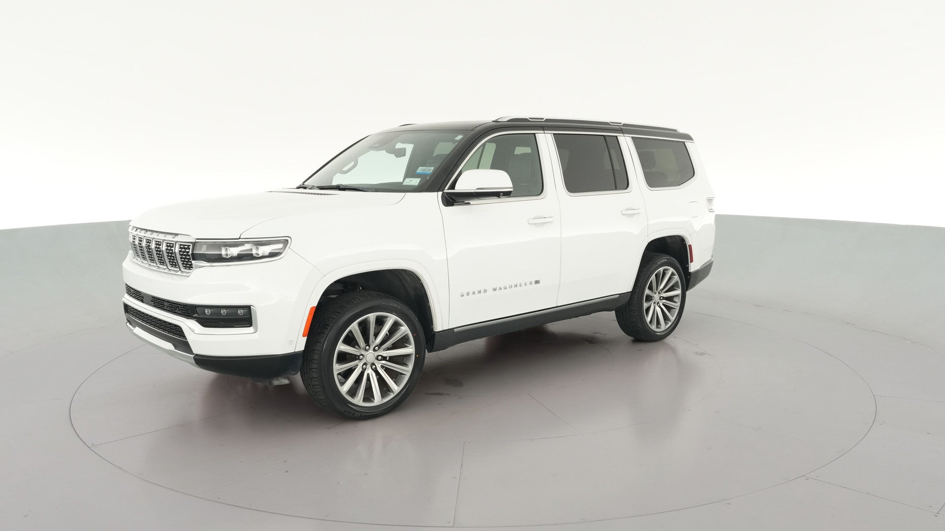 2022 Jeep Grand Wagoneer vehicle photo