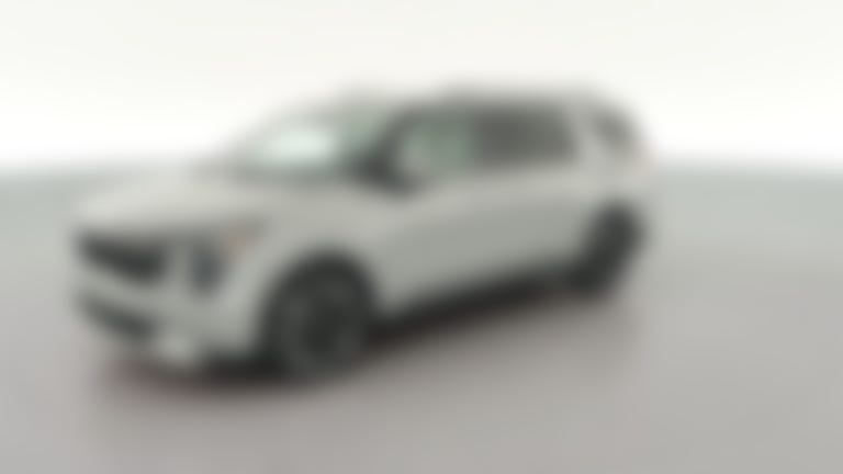 2025 Kia Carnival vehicle photo