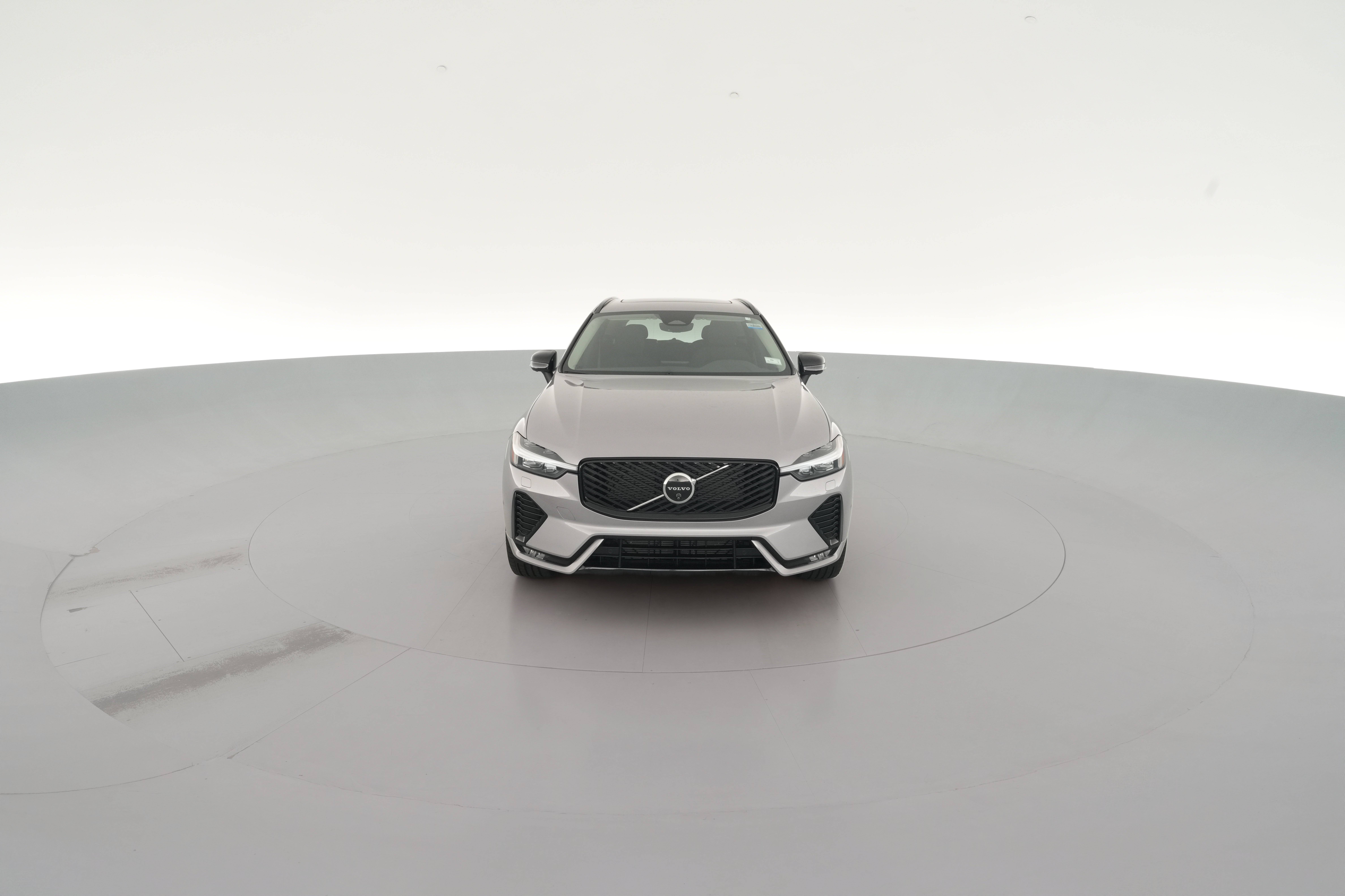 2026 Volvo XC60 Plus - Photo 27