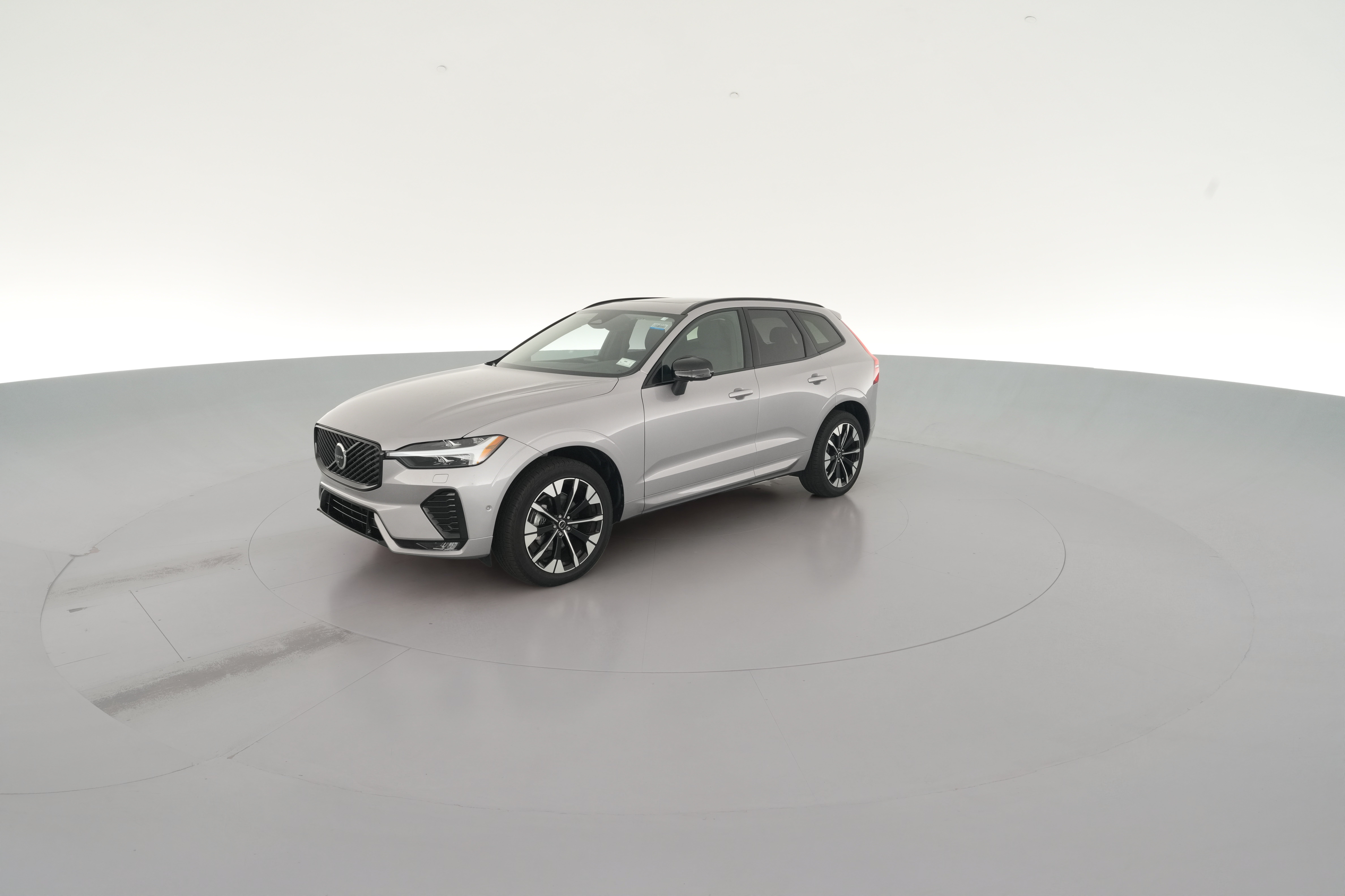 2026 Volvo XC60 Plus - Photo 29