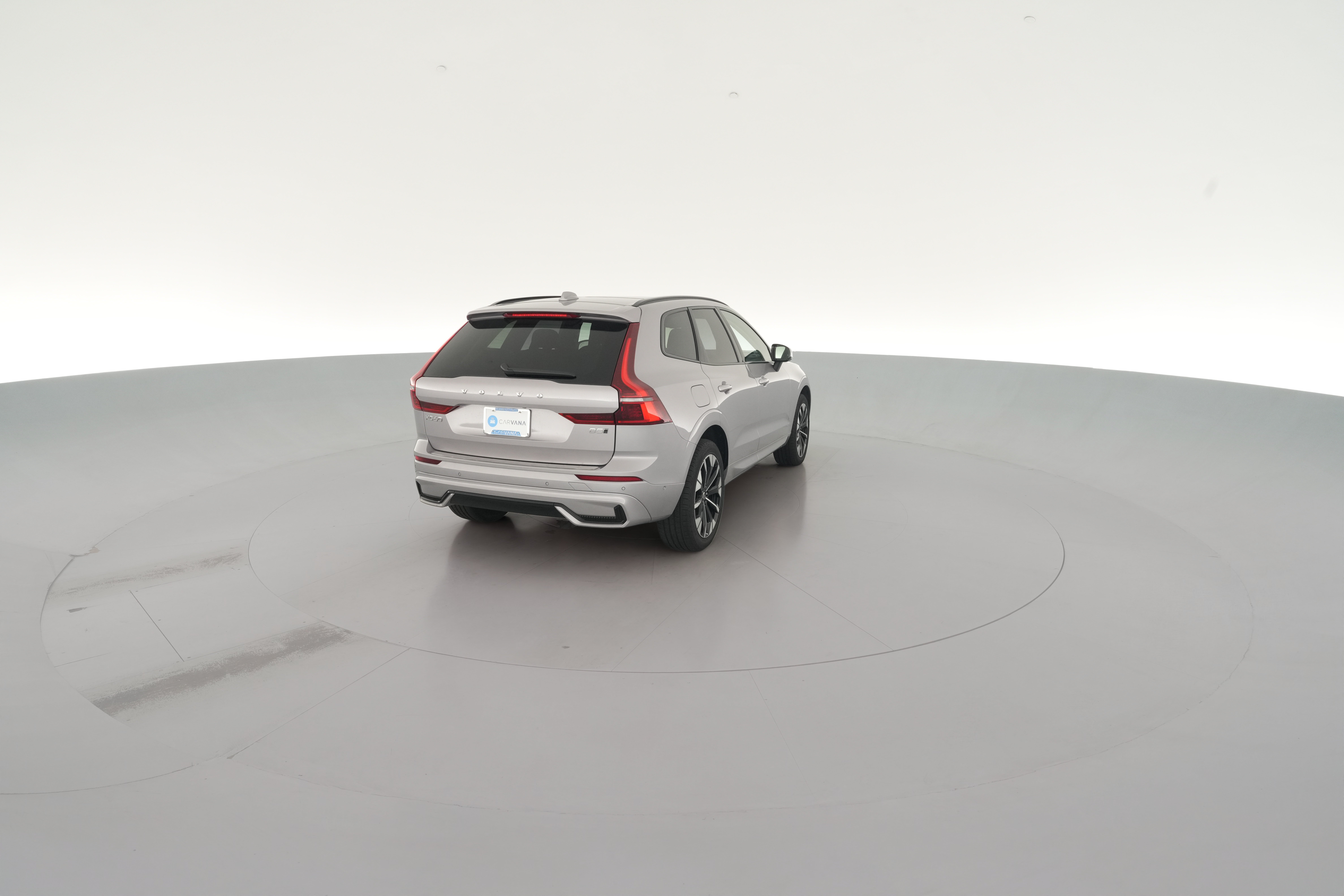 2026 Volvo XC60 Plus - Photo 36