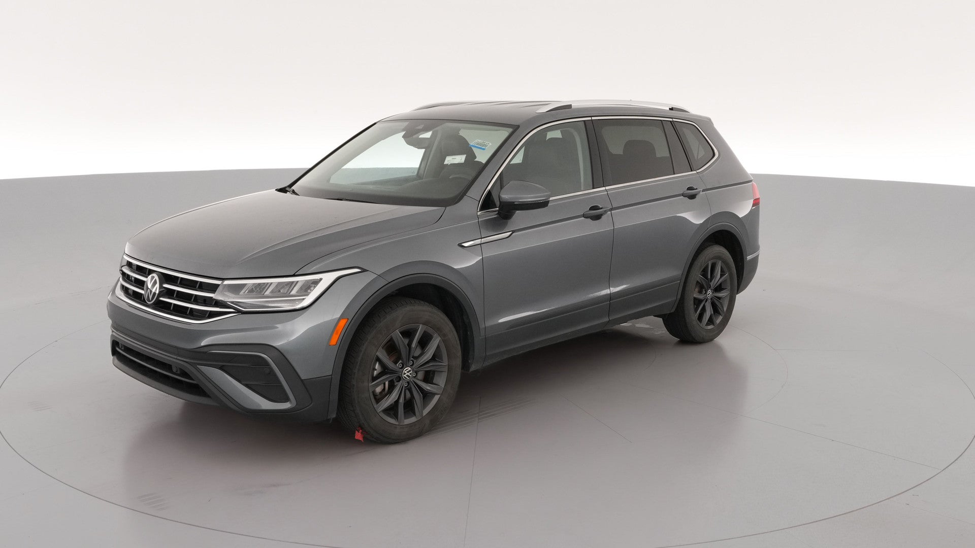 2023 Volkswagen Tiguan vehicle photo