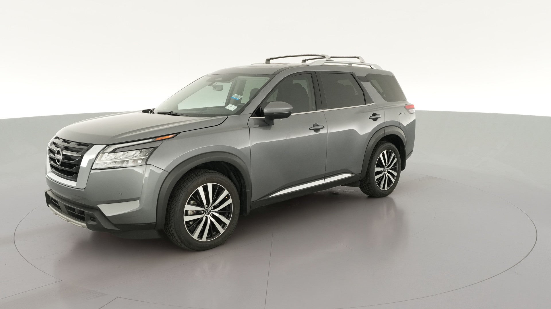 2024 Nissan Pathfinder vehicle photo