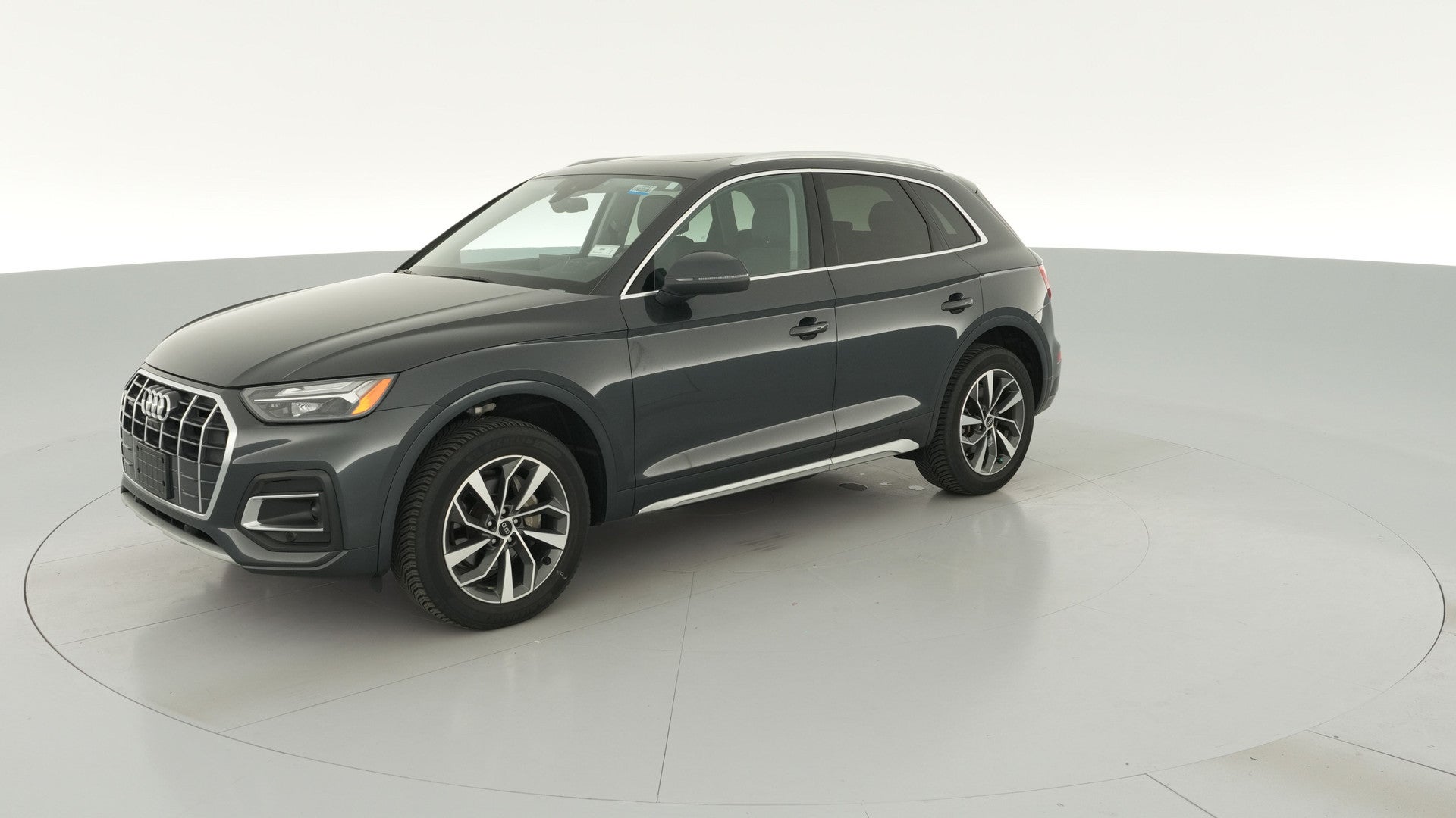 2021 Audi Q5 vehicle photo