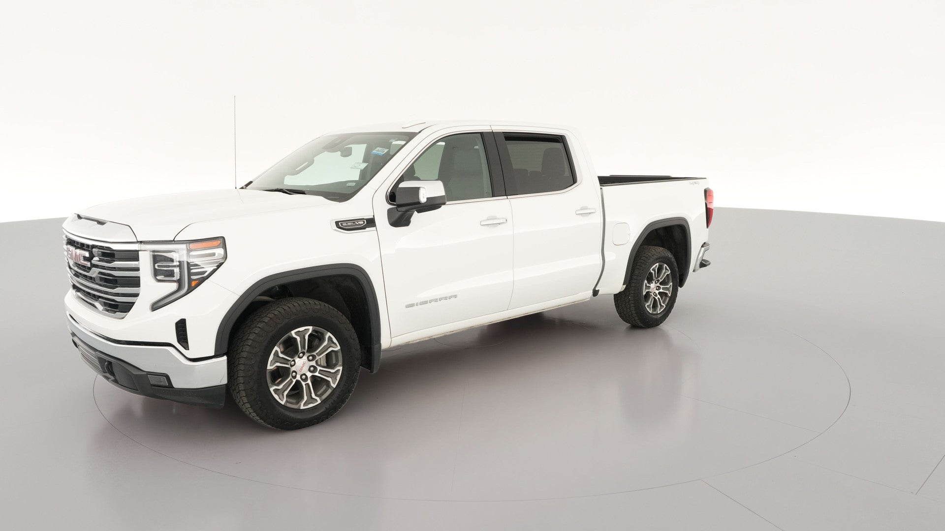 2025 GMC Sierra 1500 Crew Cab vehicle photo