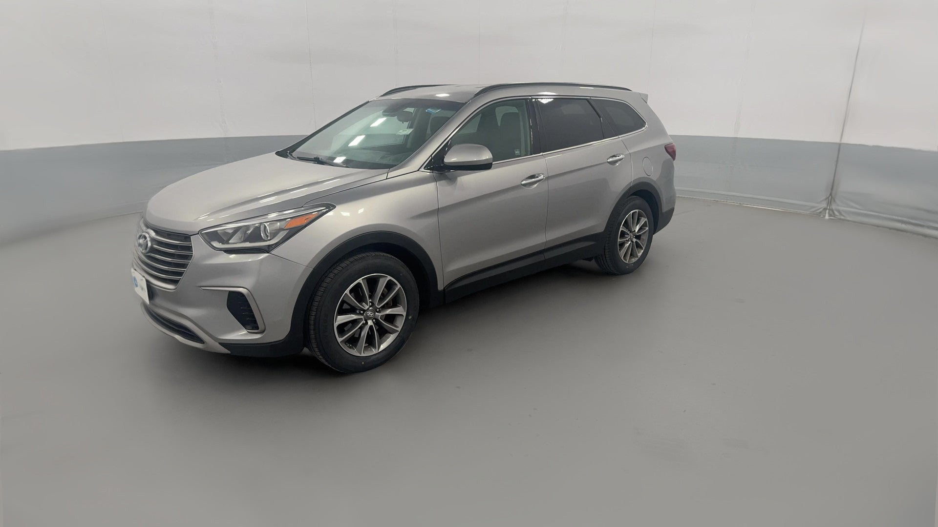 2019 Hyundai Santa Fe XL vehicle photo